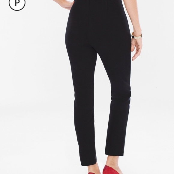 Petite Juliet Chico's Faux Leather Front Black Crop Pant. - Picture 8 of 9